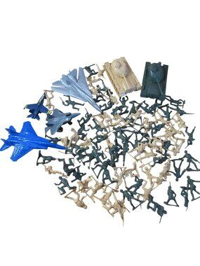 Soldiers in a Bucket  84 US soldiers - 2 Tanks - 5 Jets - Read